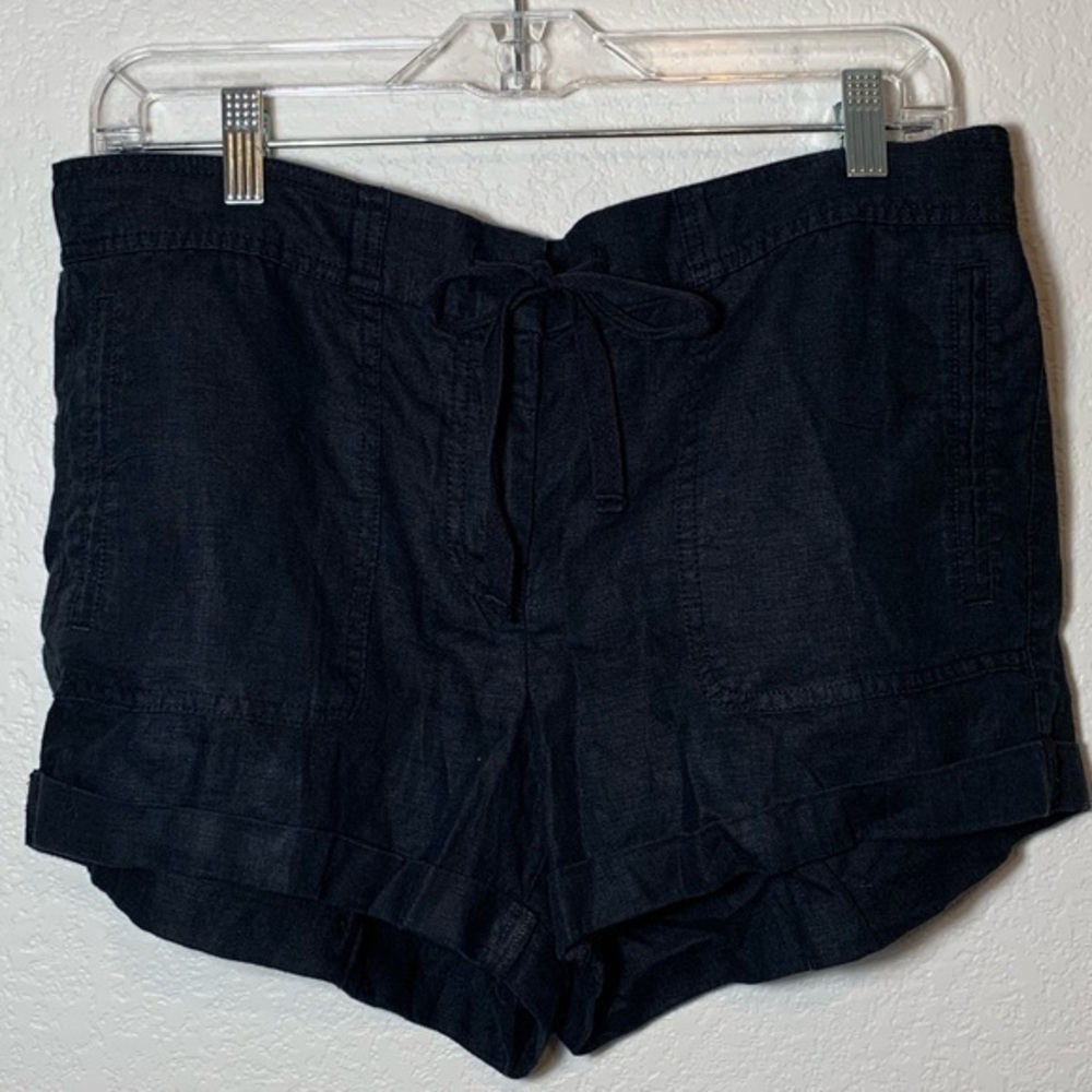 Loft Black Shorts - Picture 2 of 4